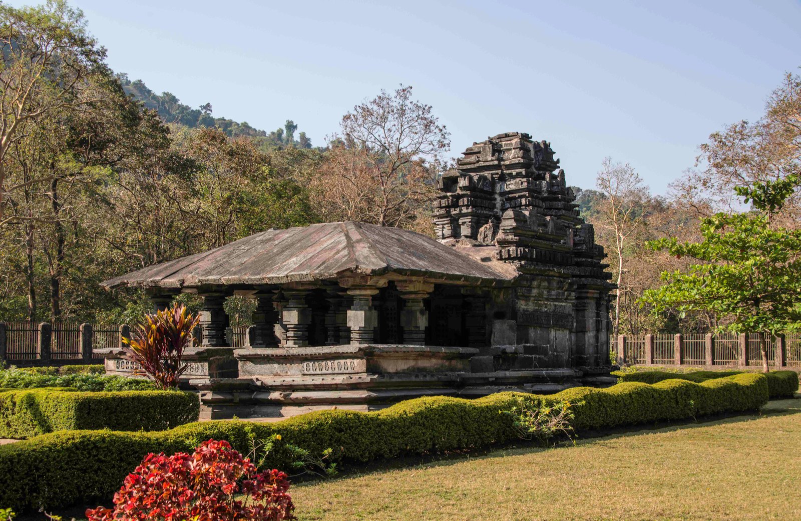 Tambdi Surla Mahadev Temple Goa